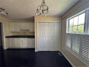 475 Ribbon Oak Ct in Sanford, NC - Building Photo - Building Photo