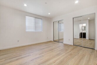 2437 Malabar St, Unit A in Los Angeles, CA - Building Photo - Building Photo