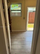 5122 SW 92nd Ter in Cooper City, FL - Building Photo - Building Photo