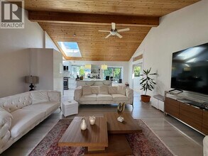 23418 Tamarack Ln in Maple Ridge, BC - Building Photo - Building Photo