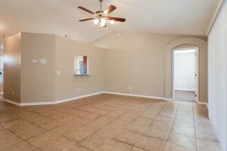 4640 Ridge Walk Ln in Jacksonville, FL - Foto de edificio - Building Photo