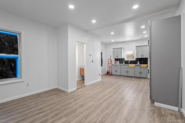 87 Winnikee Ave in Poughkeepsie, NY - Building Photo - Building Photo