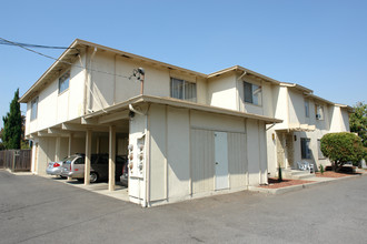 322 Marylinn Dr in Milpitas, CA - Building Photo - Building Photo