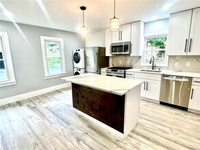 13 Spring St in Middletown, NY - Building Photo - Building Photo
