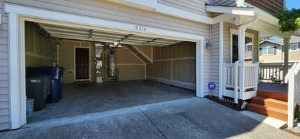 19214 26th Ave SE in Bothell, WA - Foto de edificio - Building Photo