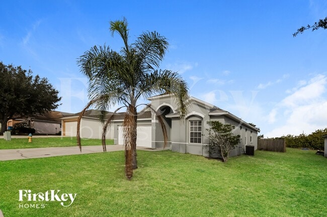 1237 E Grove Ave in Lake Wales, FL - Building Photo - Building Photo