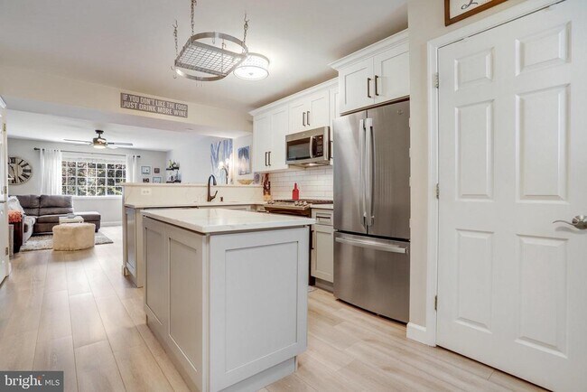 1311 N Van Dorn St in Alexandria, VA - Building Photo - Building Photo