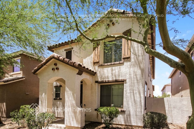 property at 6825 S 7th Ln