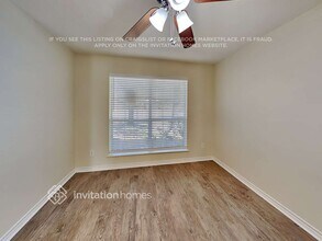 16942 Hampton Glen Ct in Houston, TX - Foto de edificio - Building Photo