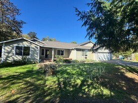 29173 Blake Dr in Corvallis, OR - Building Photo