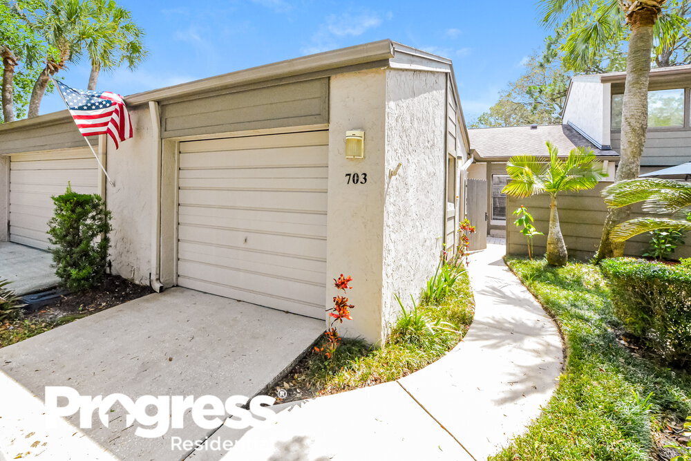 703 Drywood Ave in Fern Park, FL - Building Photo