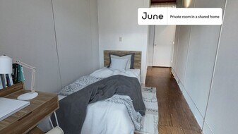 Room in Shared 6 bed/6 bath home in Washington, DC - Building Photo