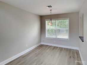 10031 Landport Way in Land O Lakes, FL - Building Photo - Building Photo