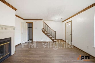 705 Mill Landing Rd in Chesapeake, VA - Building Photo - Building Photo