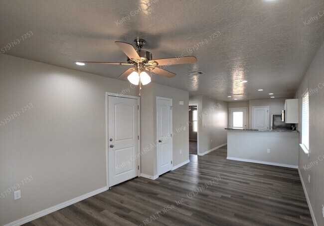 2031 Janeway St in Clovis, NM - Building Photo - Building Photo