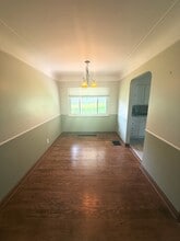 156 Ireland Ave in Cincinnati, OH - Building Photo - Building Photo