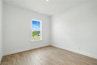 18301 Terracina Dr in Ft. Myers, FL - Building Photo - Building Photo