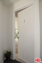 29 Brooks Ave in Los Angeles, CA - Building Photo - Building Photo