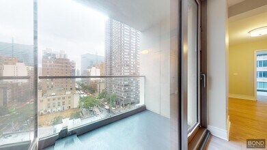 237 E 34th St in New York, NY - Building Photo - Building Photo