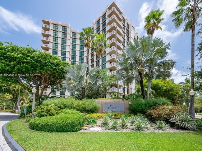 property at 1121 Crandon Blvd