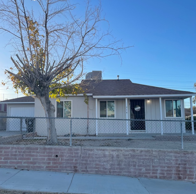 716 Belinda Ave in Barstow, CA - Building Photo