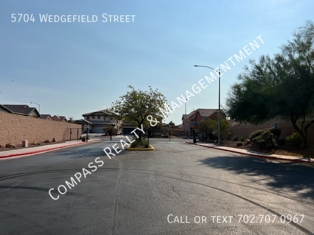 5704 Wedgefield St in North Las Vegas, NV - Building Photo