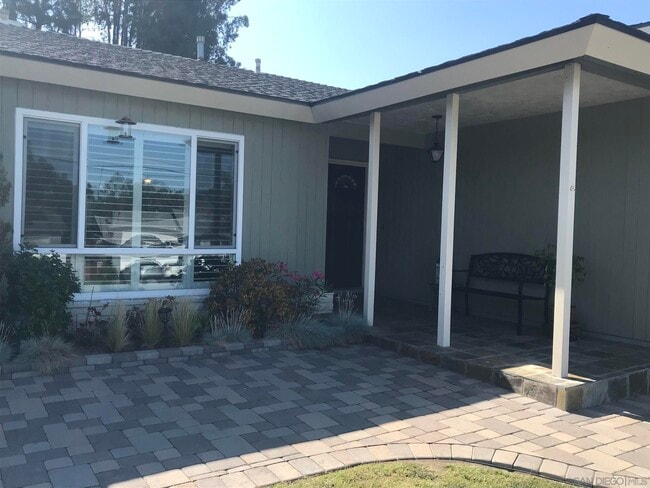 405 Witherspoon Way in El Cajon, CA - Building Photo - Building Photo