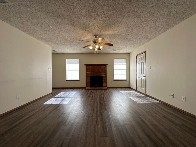 1060 Farley Cir in Greenwood, AR - Building Photo - Building Photo