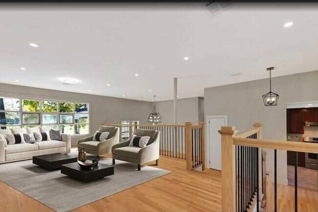 22 Greentree Terrace in Tenafly, NJ - Building Photo - Building Photo