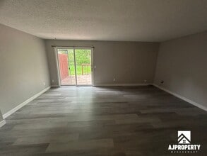 514 N Cliff Ave in Sioux Falls, SD - Building Photo - Building Photo