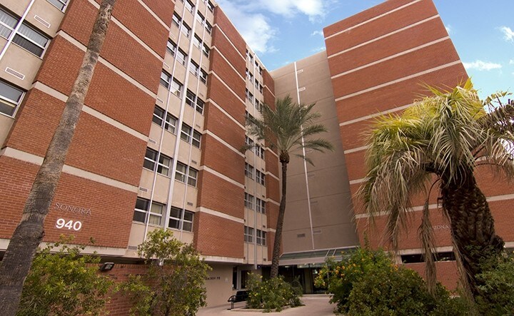 Arizona-Sonora in Tucson, AZ - Foto de edificio