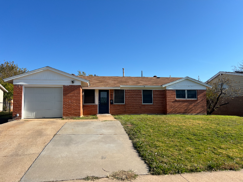 1623 Parkdale Dr in Wichita Falls, TX - Building Photo