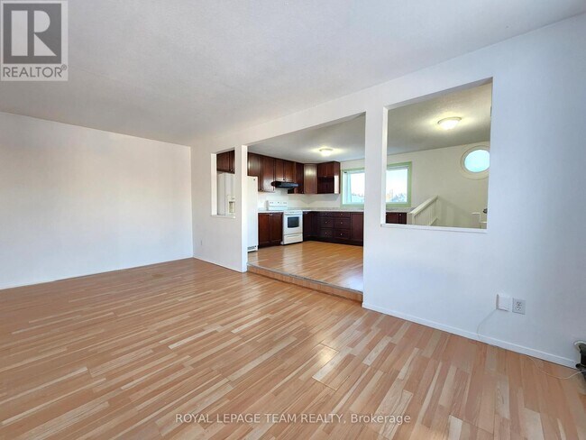 50 Madawaska St in Arnprior, ON - Building Photo - Building Photo