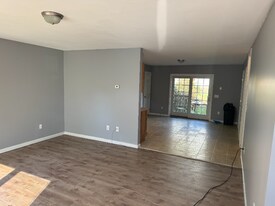 183 Prospect St in Bristol, CT - Building Photo