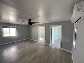 610 W Manor Dr in Chula Vista, CA - Foto de edificio - Building Photo