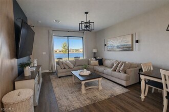 14226 Pine Lodge Ln in Ft. Myers, FL - Building Photo - Building Photo