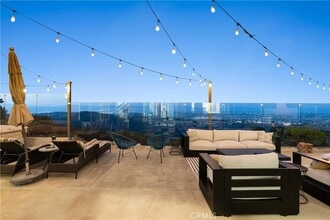 3230 Tyrol Dr in Laguna Beach, CA - Building Photo - Building Photo