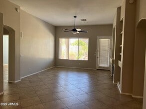 7922 W Ross Ave in Peoria, AZ - Building Photo - Building Photo
