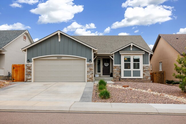 property at 2607 Shawnee Dr