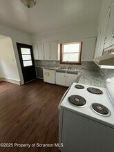 2026 Margaret Ave in Scranton, PA - Building Photo - Building Photo