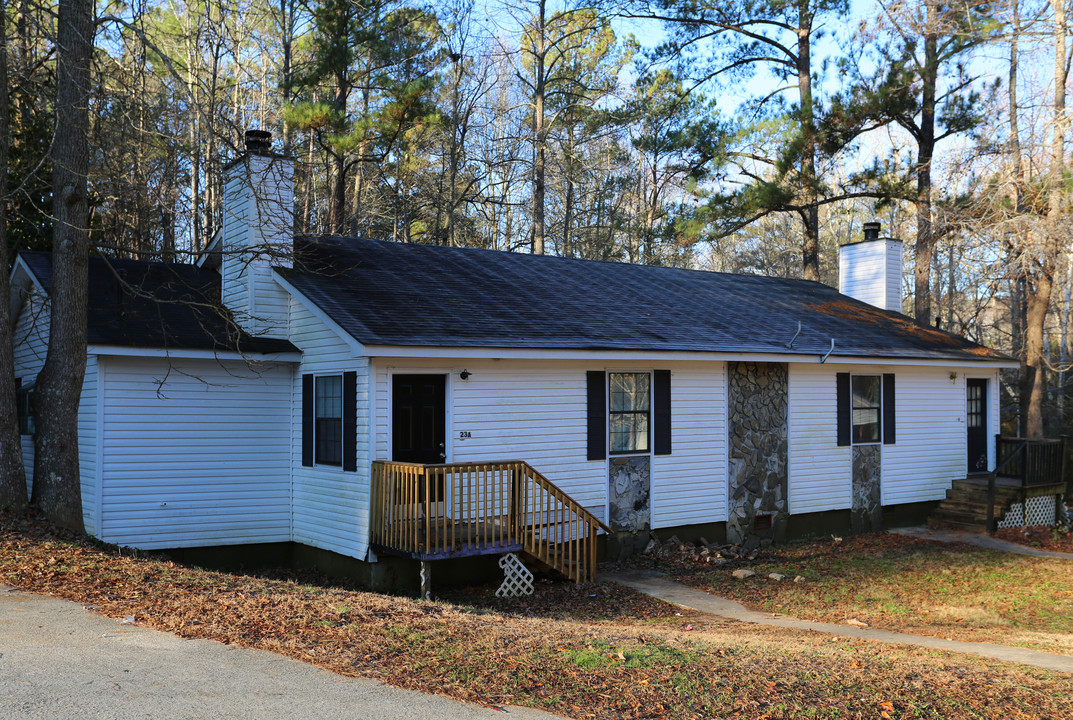 Georgian Dr in Newnan, GA - Foto de edificio