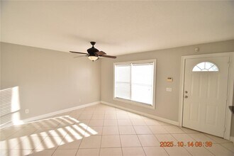 9414 N 22nd St in Tampa, FL - Building Photo - Building Photo