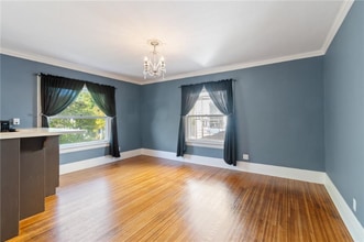 214 Culver Rd, Unit 2 in Rochester, NY - Foto de edificio - Building Photo