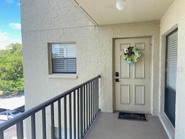 2700 Cove Cay Dr in Clearwater, FL - Foto de edificio - Building Photo