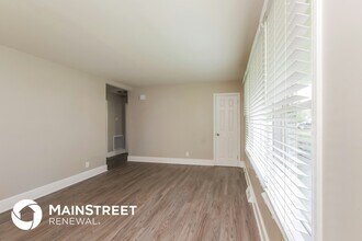 3624 Sargeant Dr in Charlotte, NC - Building Photo - Building Photo