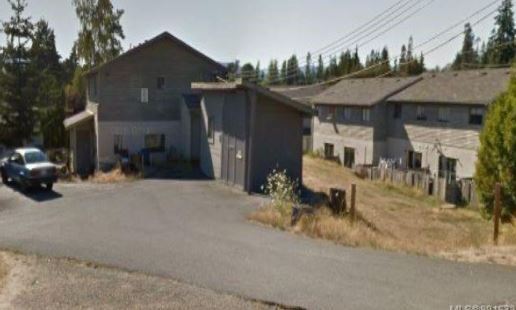 4202 8th Av in Port Alberni, BC - Building Photo