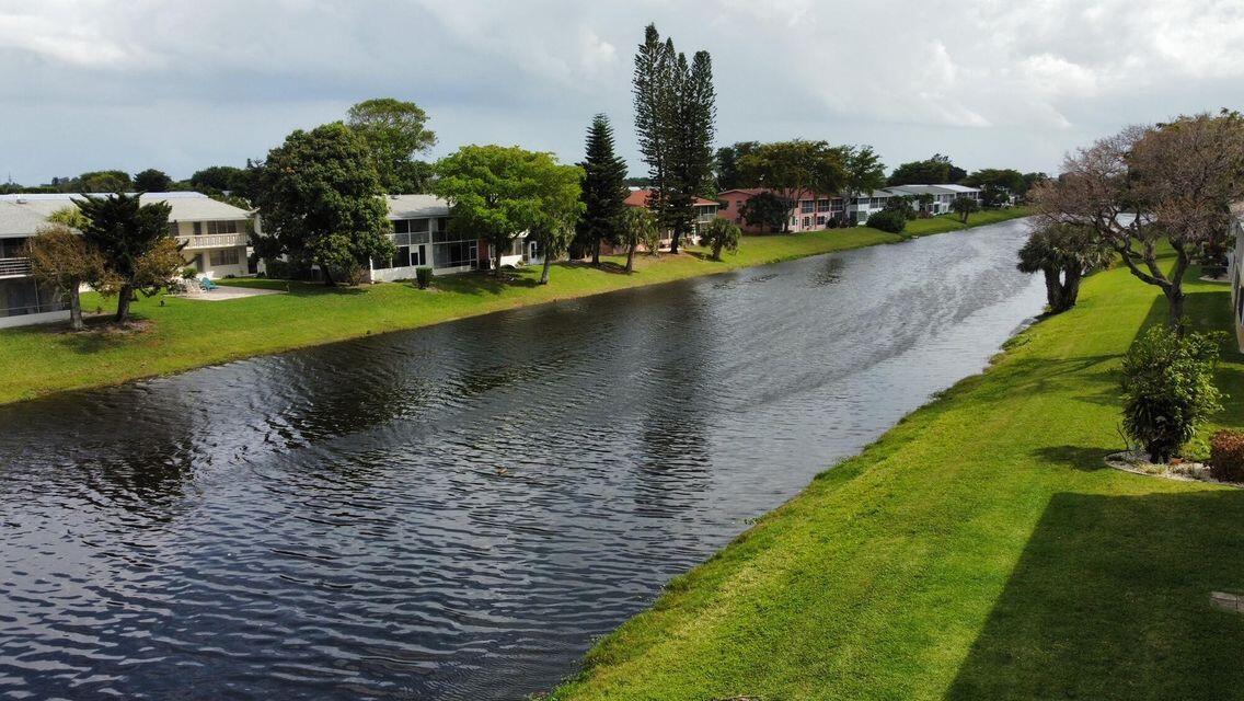 260 Dorchester K in West Palm Beach, FL - Building Photo
