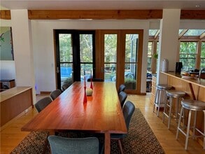 192 Racquet Rd in Jamestown, RI - Building Photo - Building Photo