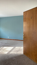 Norwood Apartments in Whitefish Bay, WI - Building Photo - Building Photo