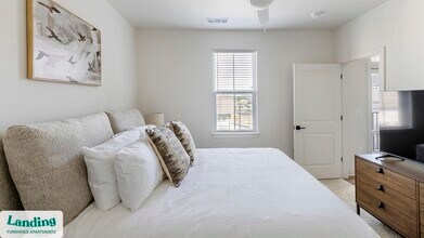 170 Graphics Dr, Unit 2311 in Madison, AL - Building Photo - Building Photo